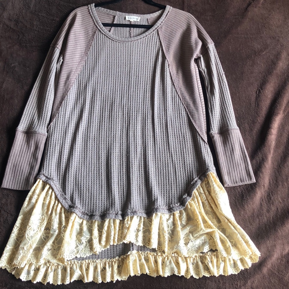 Thick taupe dress